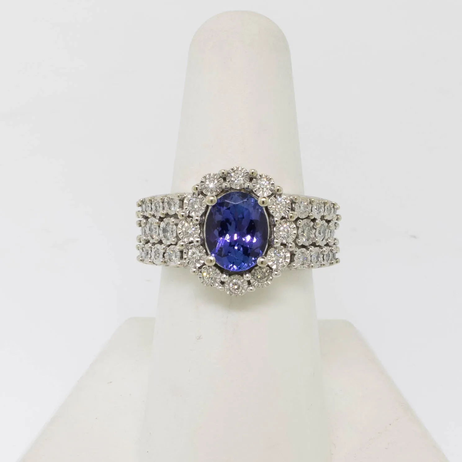 14K White Gold Diamond (.52CTTW) and Tanzanite(~2CT) Ring Size 7 Preowned