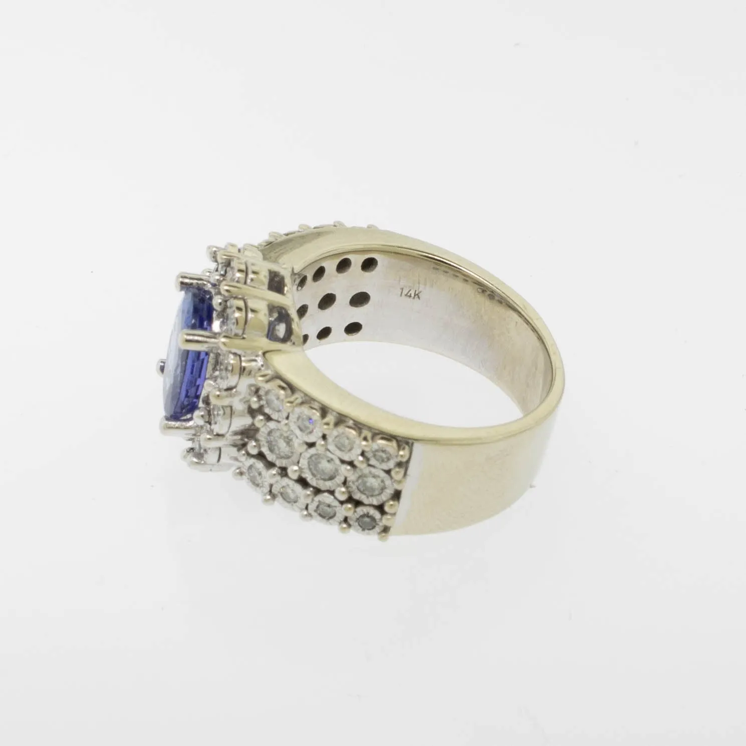 14K White Gold Diamond (.52CTTW) and Tanzanite(~2CT) Ring Size 7 Preowned