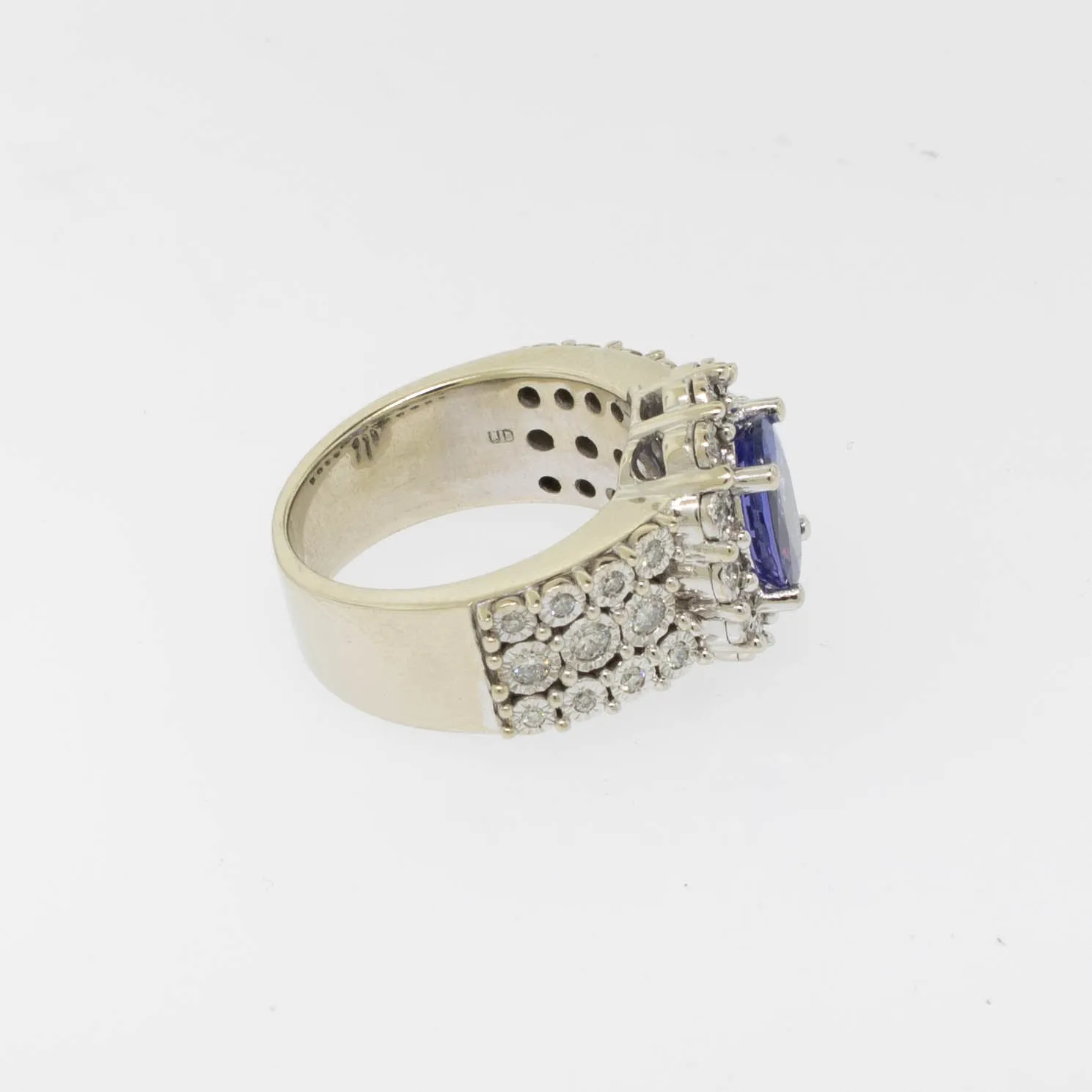 14K White Gold Diamond (.52CTTW) and Tanzanite(~2CT) Ring Size 7 Preowned