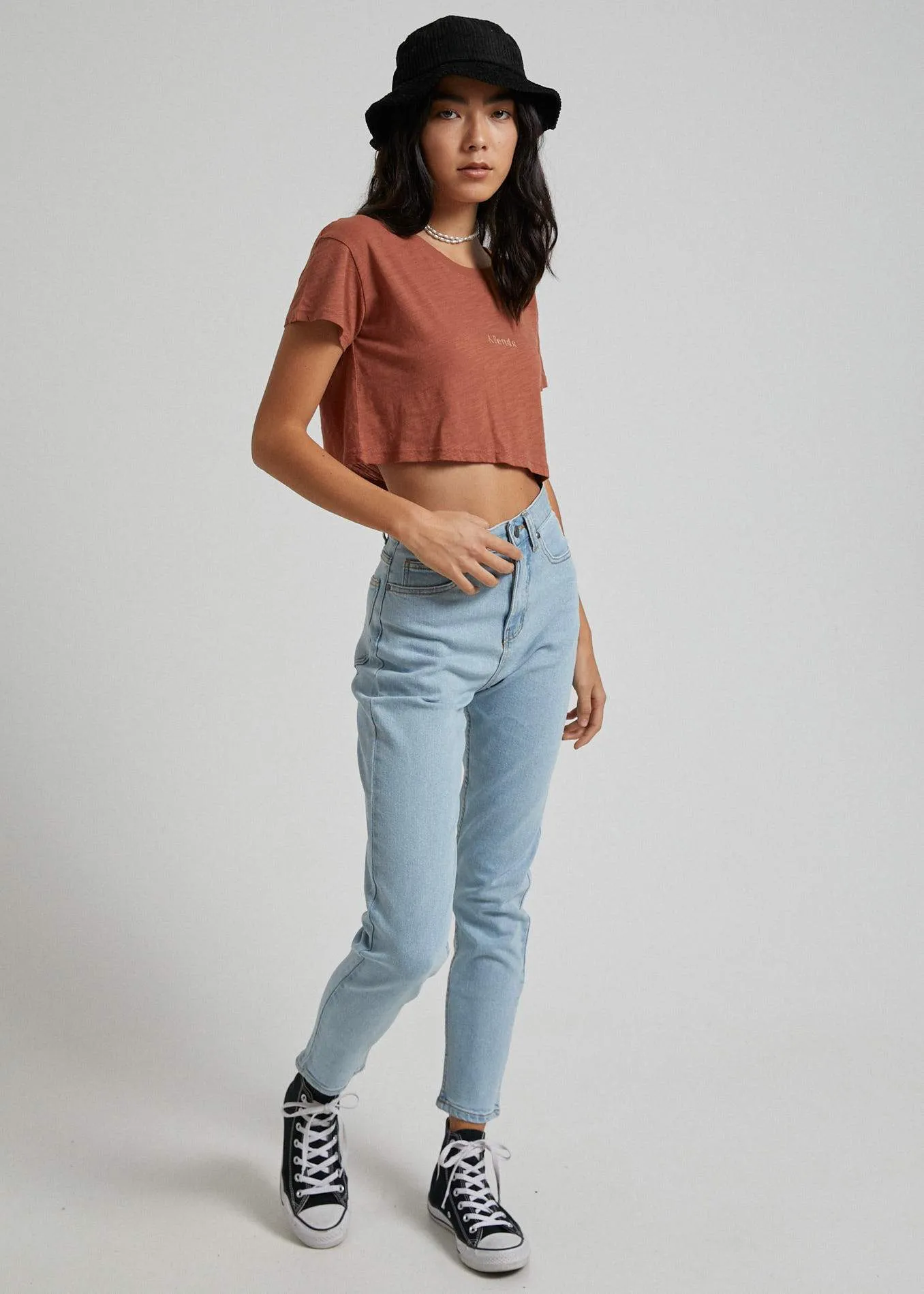 Afends Womens Donna - Wide Neck Cropped Tee - Tobacco