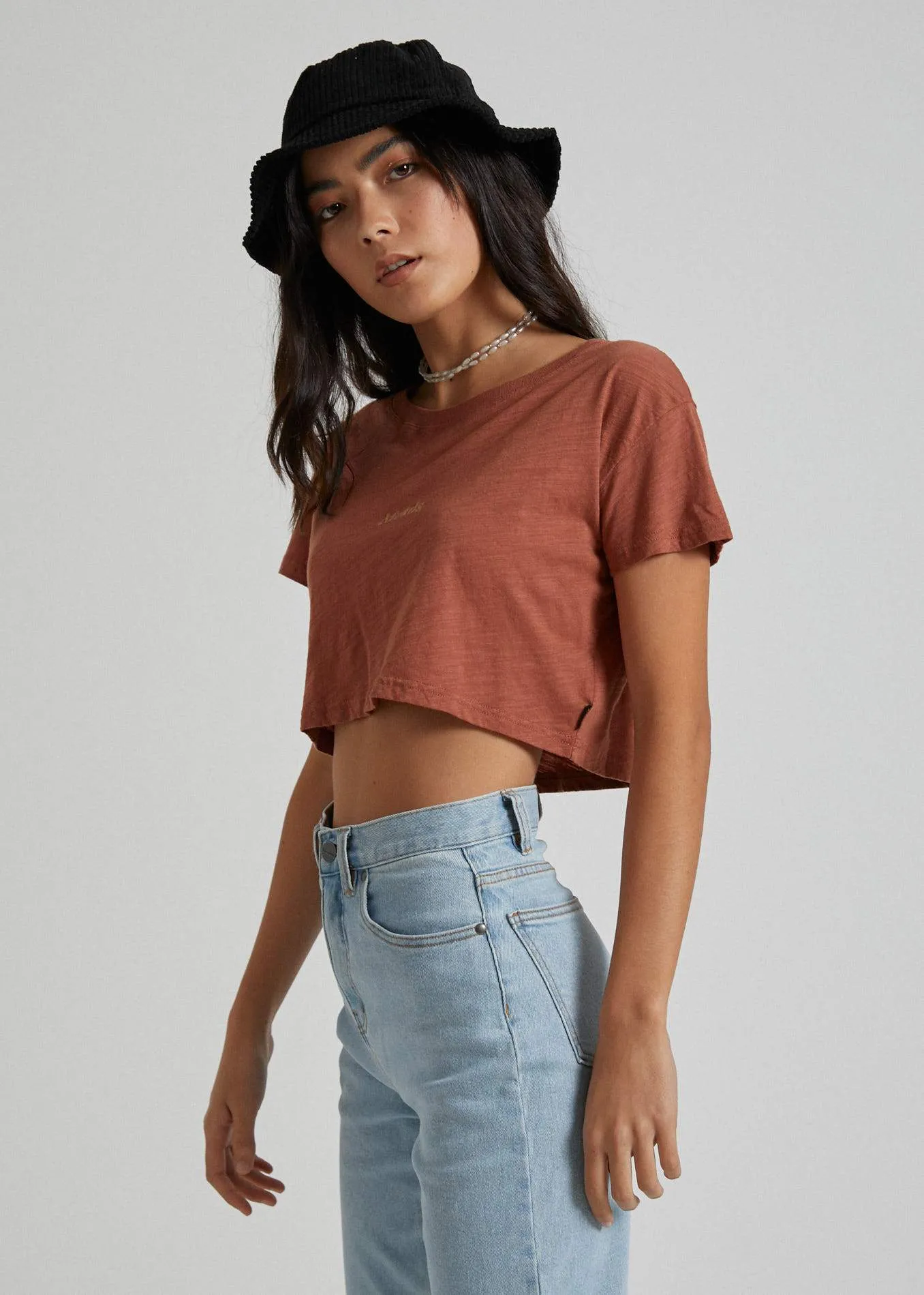 Afends Womens Donna - Wide Neck Cropped Tee - Tobacco