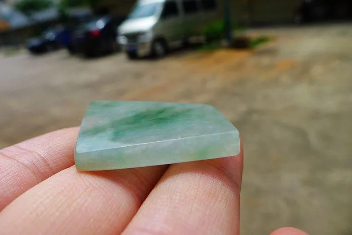 Natural Jade Rough Jadeite Raw (10g,3.5X2.9X0.4cm)