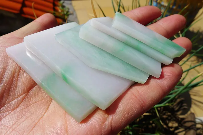 Natural Jade Rough Jadeite Raw 112g