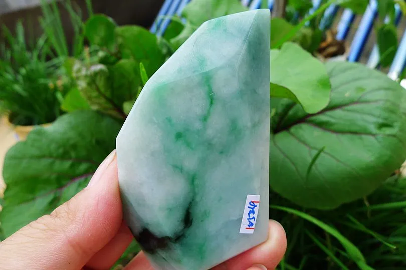 Natural Jade Rough Jadeite Raw (122g,8.6X4.6X1.6cm)