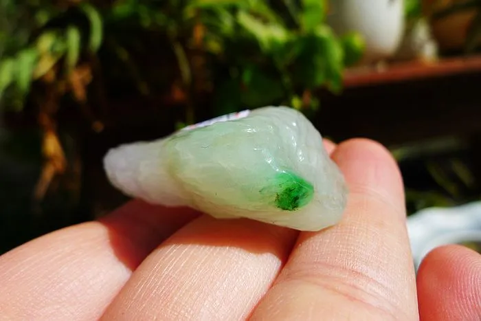 Natural Jade Rough Jadeite Raw (22g,4.1X2.2X1.3cm)