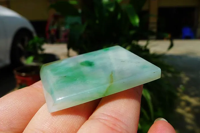 Natural Jade Rough Jadeite Raw (29g,4.7X4X0.5cm)