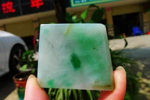 Natural Jade Rough Jadeite Raw (29g,4.7X4X0.5cm)