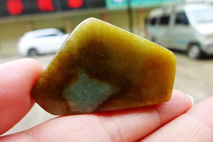 Natural Jade Rough Jadeite Raw (30g,4.8X3.1X0.8cm)