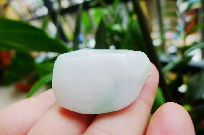 Natural Jade Rough Jadeite Raw (33g,3.6x3.2x1.7cm)