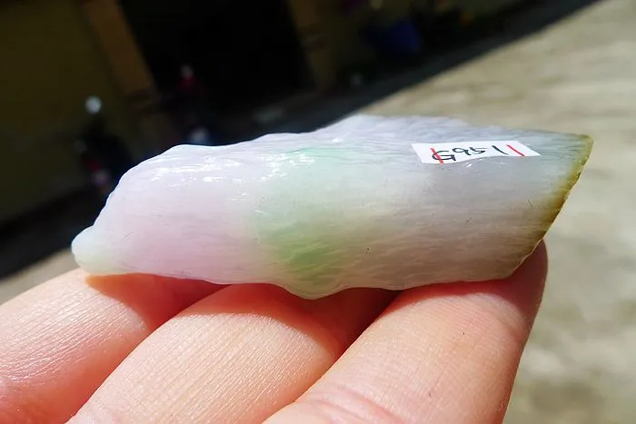 Natural Jade Rough Jadeite Raw (42g,6.1X2.8X1.45cm)