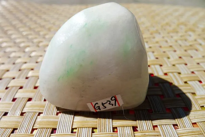 Natural Jade Rough Jadeite Raw (59g,4X3.7X3.5cm)