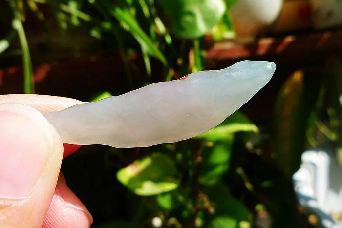 Natural Jade Rough Jadeite Raw (8.5g,4.7X1.4X0.95cm)