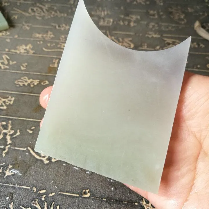 Natural Kunlun Jade Rough Nephrite Raw (112g, 6X6.2X0.9cm)