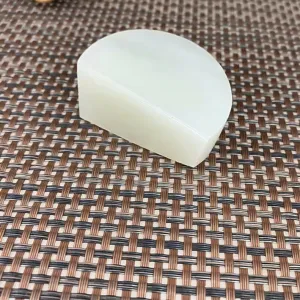 Natural Kunlun Jade Rough Nephrite Raw (119g,5.3X3.6X2.8cm)