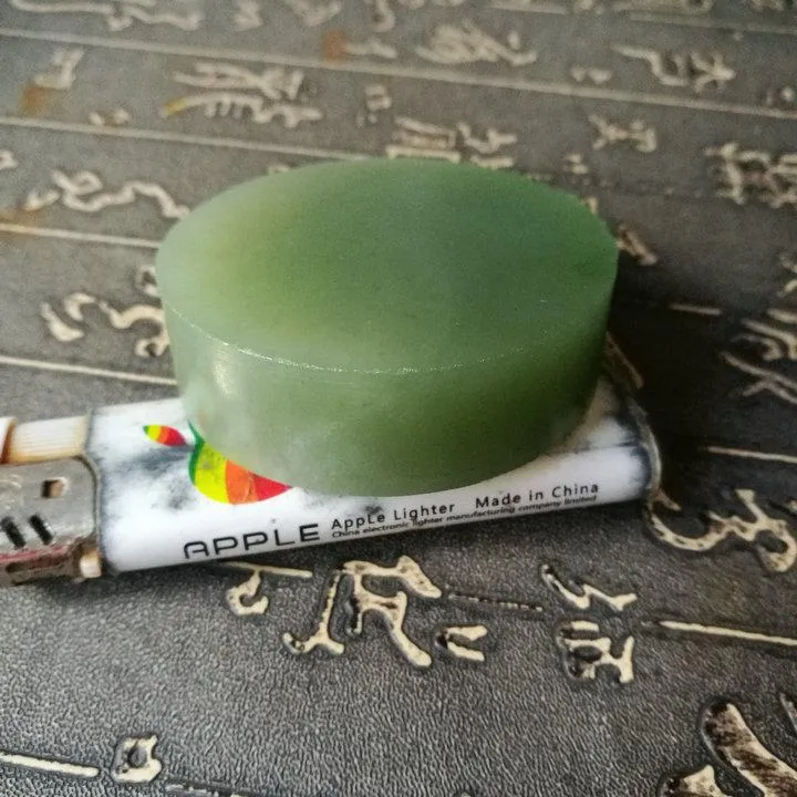 Natural Kunlun Jade Rough Nephrite Raw (120g, 5.5X1.8cm)