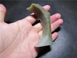 Natural Kunlun Jade Rough Nephrite Raw (64.84g, 75X47X20mm)