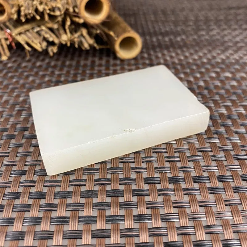 Natural Kunlun Jade Rough Nephrite Raw (66g,6.0X3.6X1.0cm)