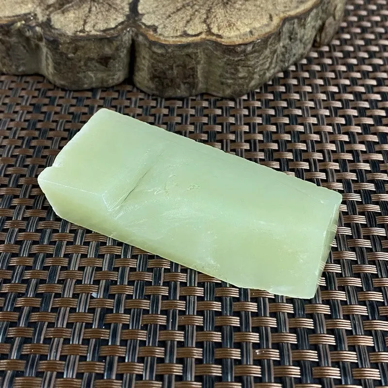 Natural Kunlun Jade Rough Nephrite Raw (77g,6.9X3.1X1.3cm)